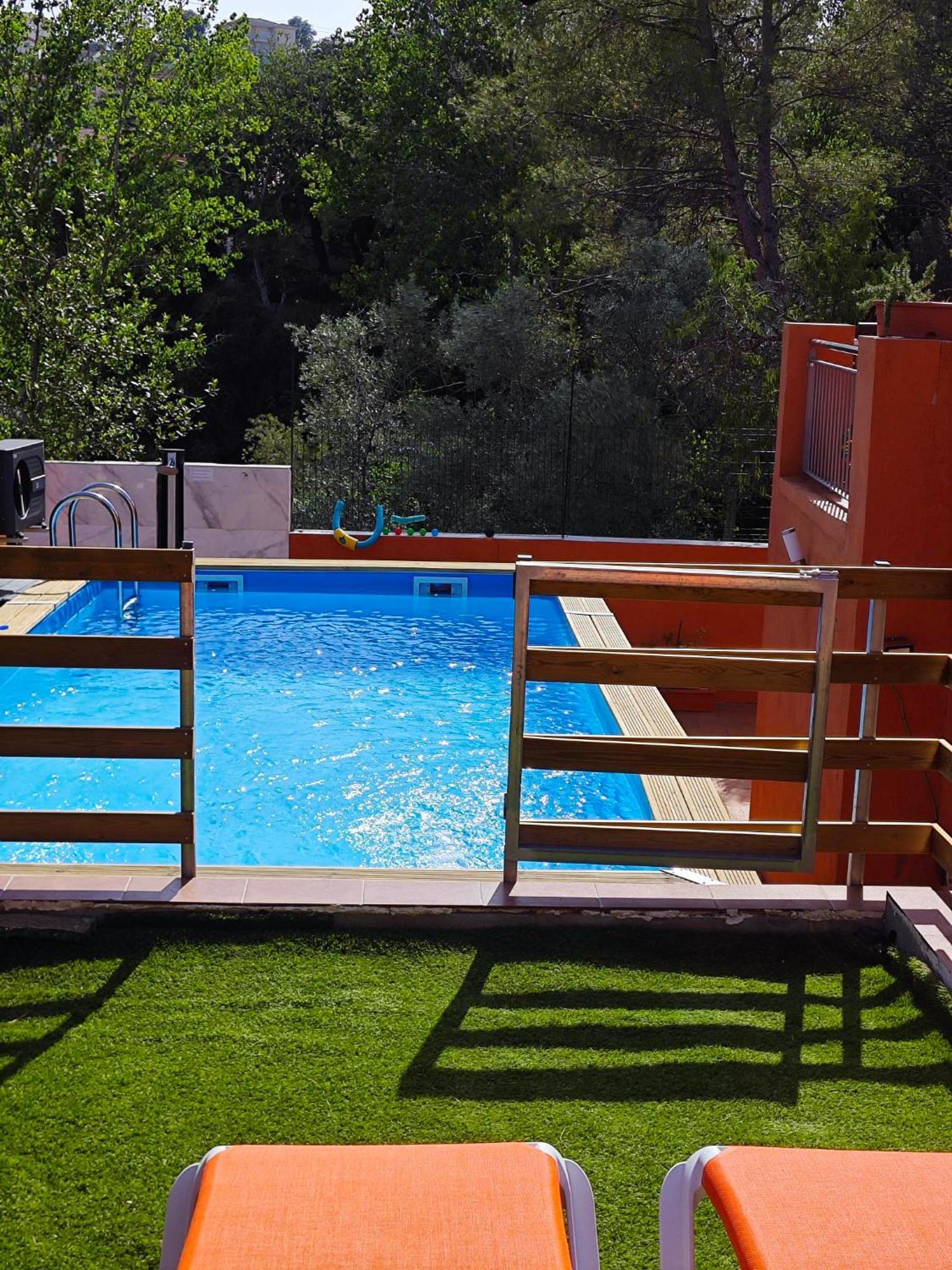 산트에스티비시즐로뷔레스 Relax House Barcelone 빌라 외부 사진